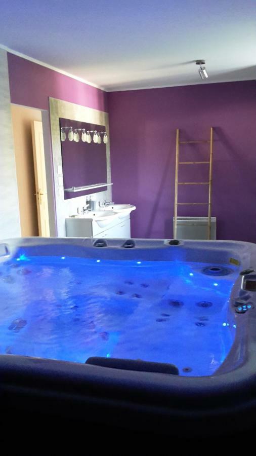 Monteaux Au Coeur Du Bien Etre, Chambre D'Hotes Avec Piscine Chauffee Et Couverte, Spa, Sauna, Massages المظهر الخارجي الصورة